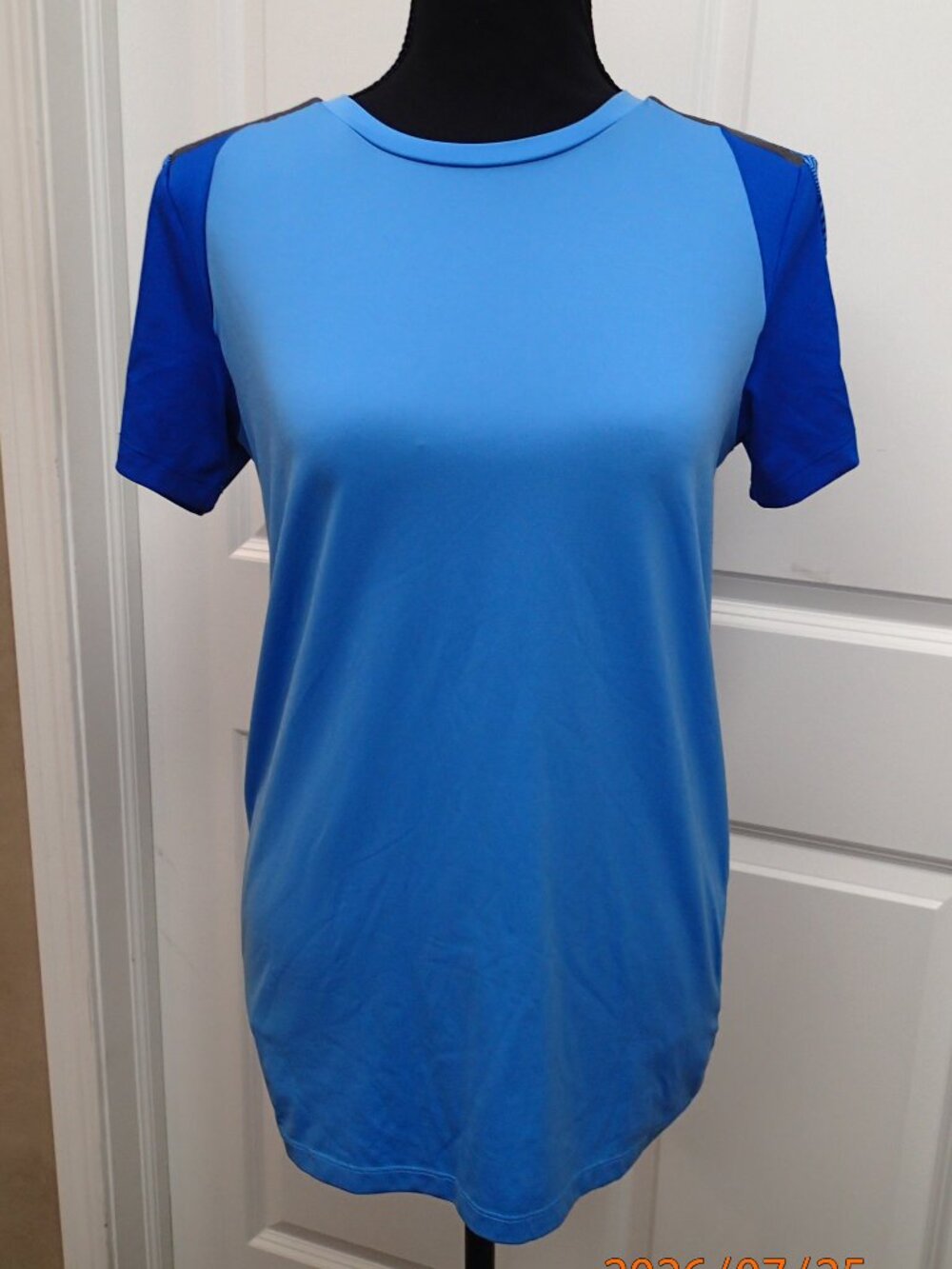 Champion XL Blue Tshirt NEW